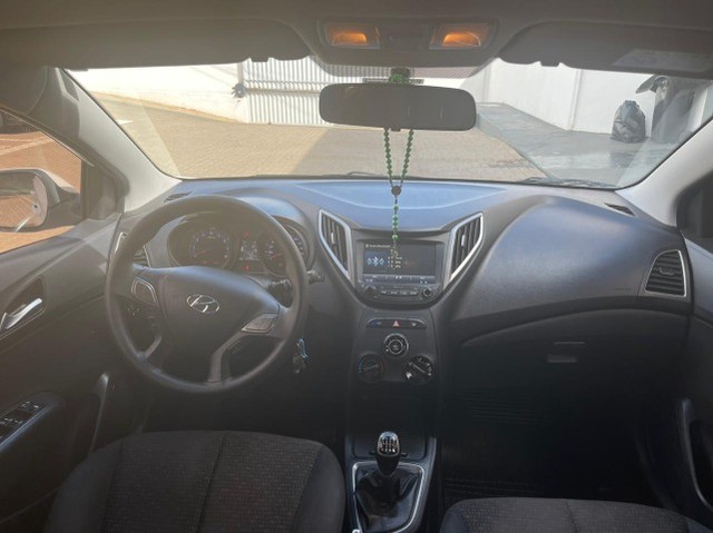 VENDO HB20 1.0 TURBO