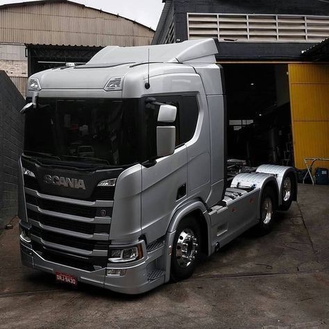 SCANIA R500 6X4
