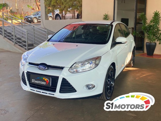 FORD FOCUS TITANIUM 2.0 BRANCO
