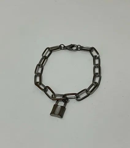 Pulseira Vintage Corrente Cadeado - Foto 2