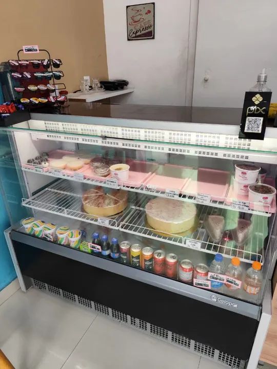 Vitrine gelopar para bolos e sobremesas