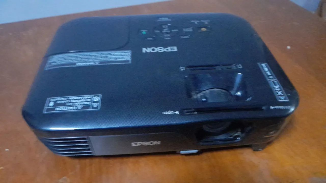 Vendo projetor com o telão  - Foto 6