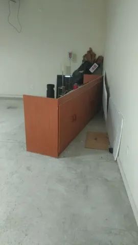 Mesas e Racks, vários modelos, em Mdf, usadas, bom estado. E outros. - Foto 2