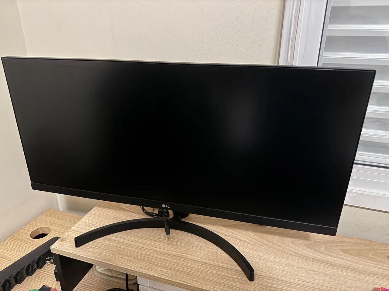 Monitor LG Ultrawide 29"