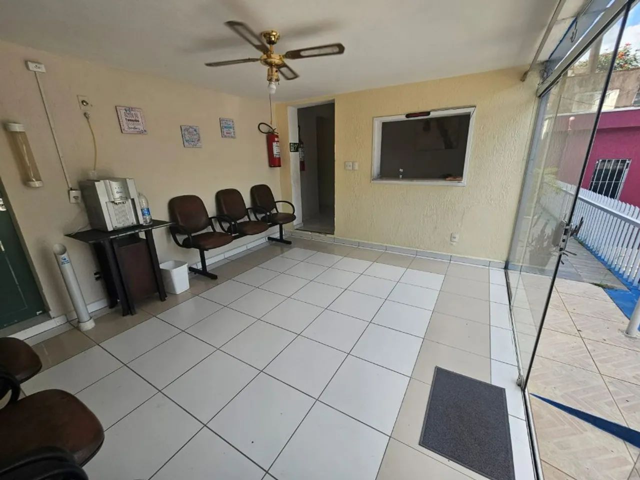 Imóvel comercial a venda com 7 salas, 3 WC's, salão comercial e 2 vagas. - Foto 3