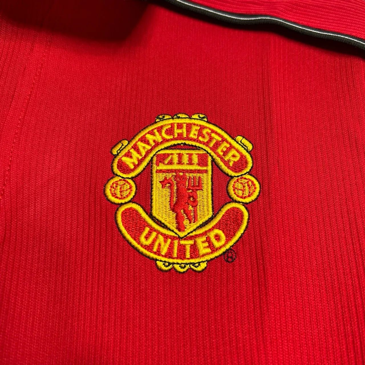 CAMISA RETRÔ DO MANCHESTER UNITED- Pronta entrega  - Foto 3