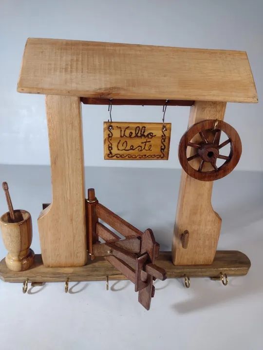 Porta-chaves campeiro em madeira - Foto 5