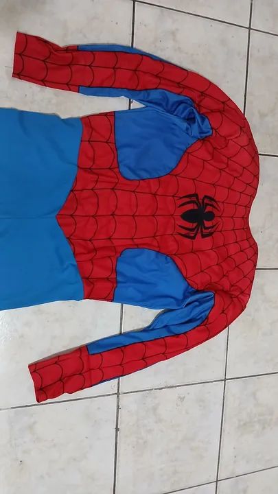 Fantasia Homem aranha clássica G - Foto 2