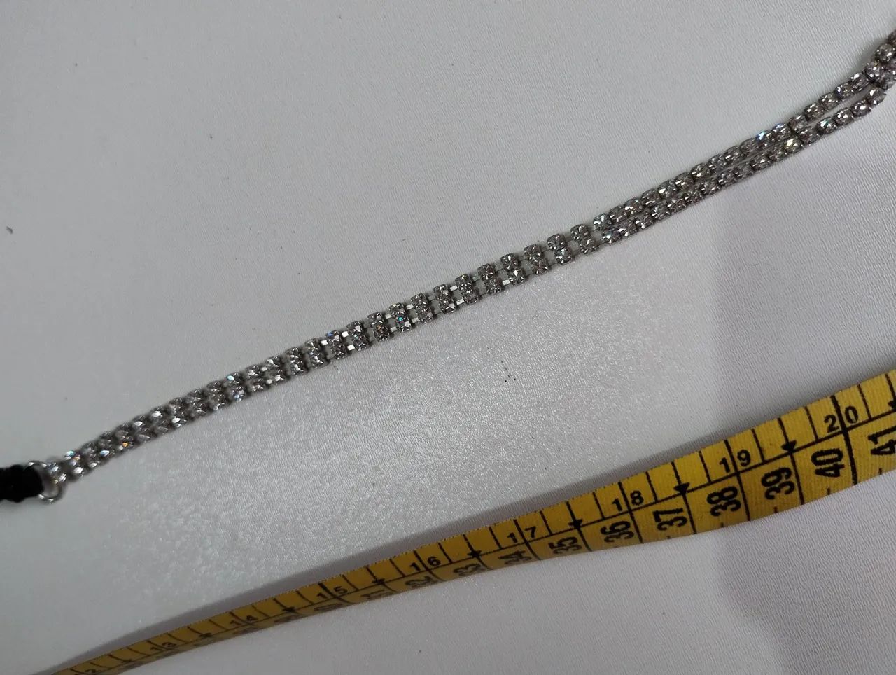 Sutiã preto com detalhes em corrente de Strass  - Foto 3