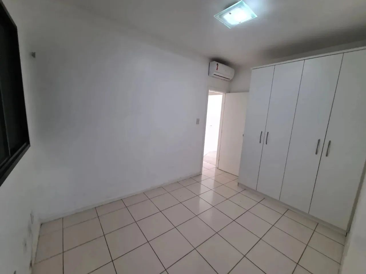 ALTOS DA RECIFE, PARQUE DEZ, COM SALA 2 AMBIENTES, 3 SUÍTES, COM ARMARIOS, CLIMATIZADOS, F - Foto 4