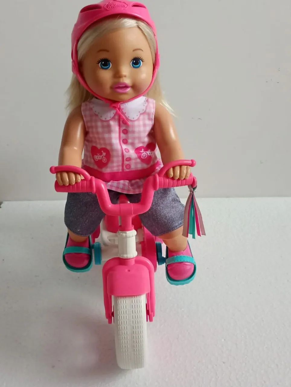 Primeiro Passeio Little Mommy Que Anda En Bicicleta Boneca Little