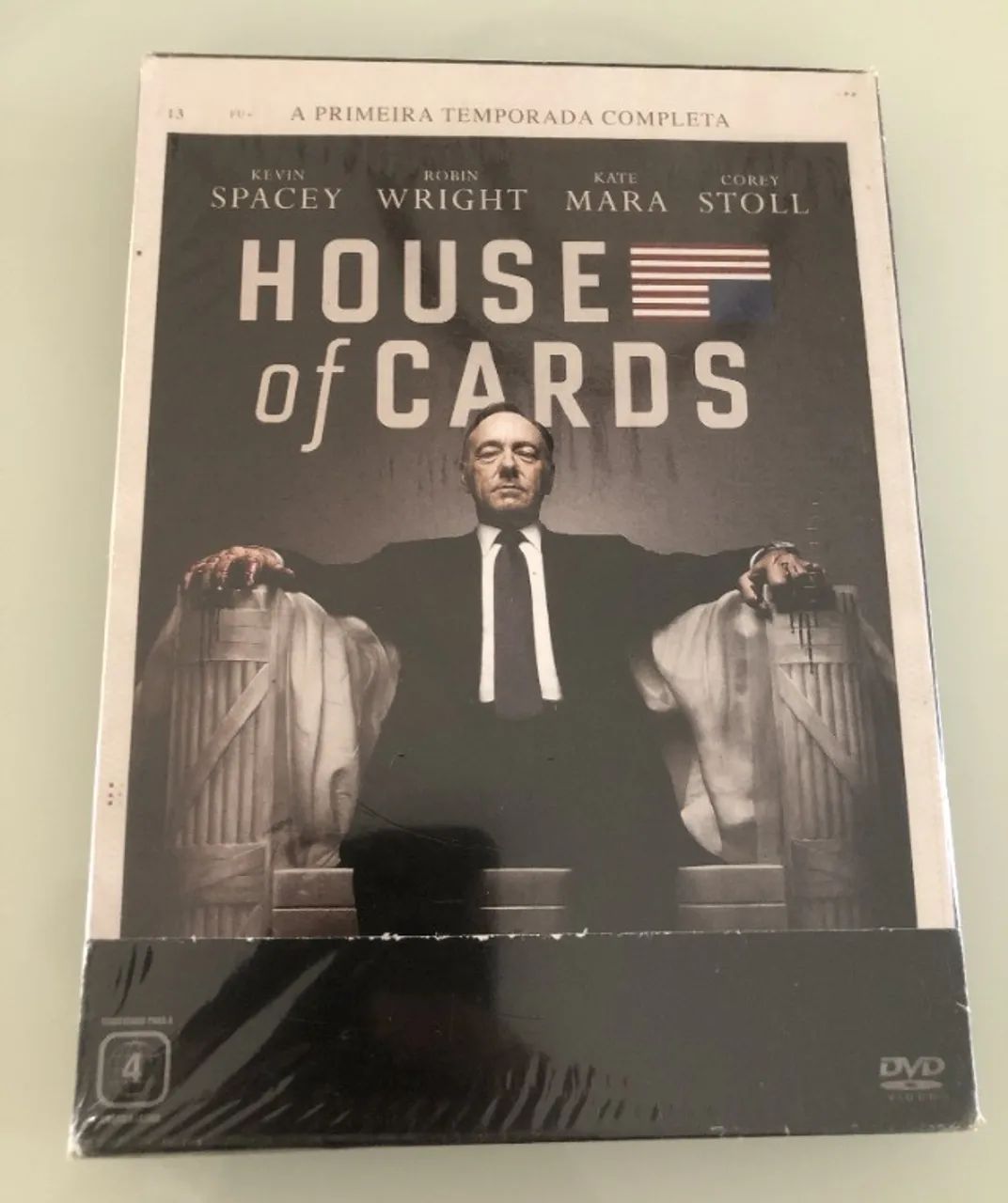 DVD House of Cards - 1ª Temporada Completa (Original e Lacrado) - Foto 2