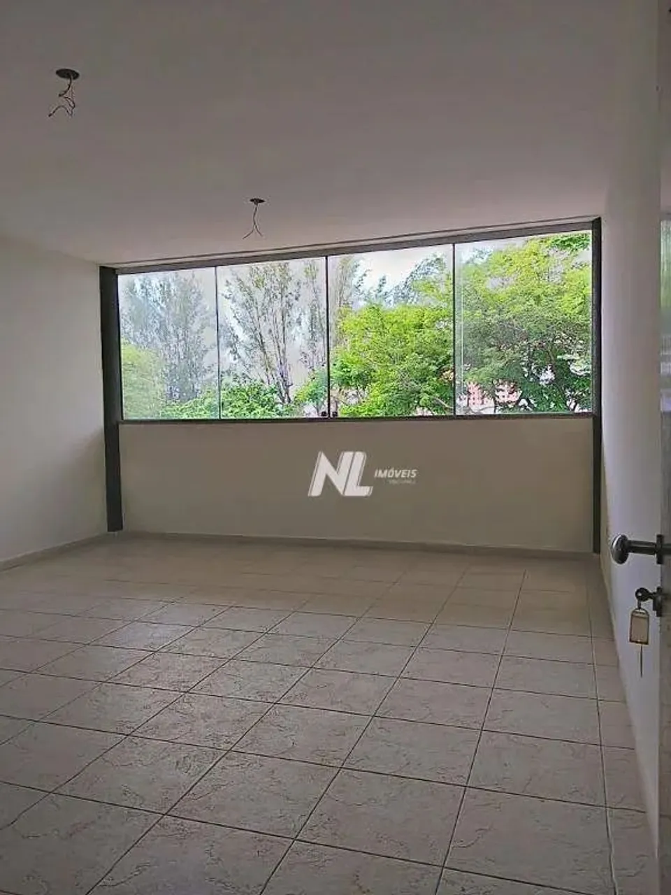 Sala para alugar por R$ 1.971,65/mês - Candelária - Natal/RN