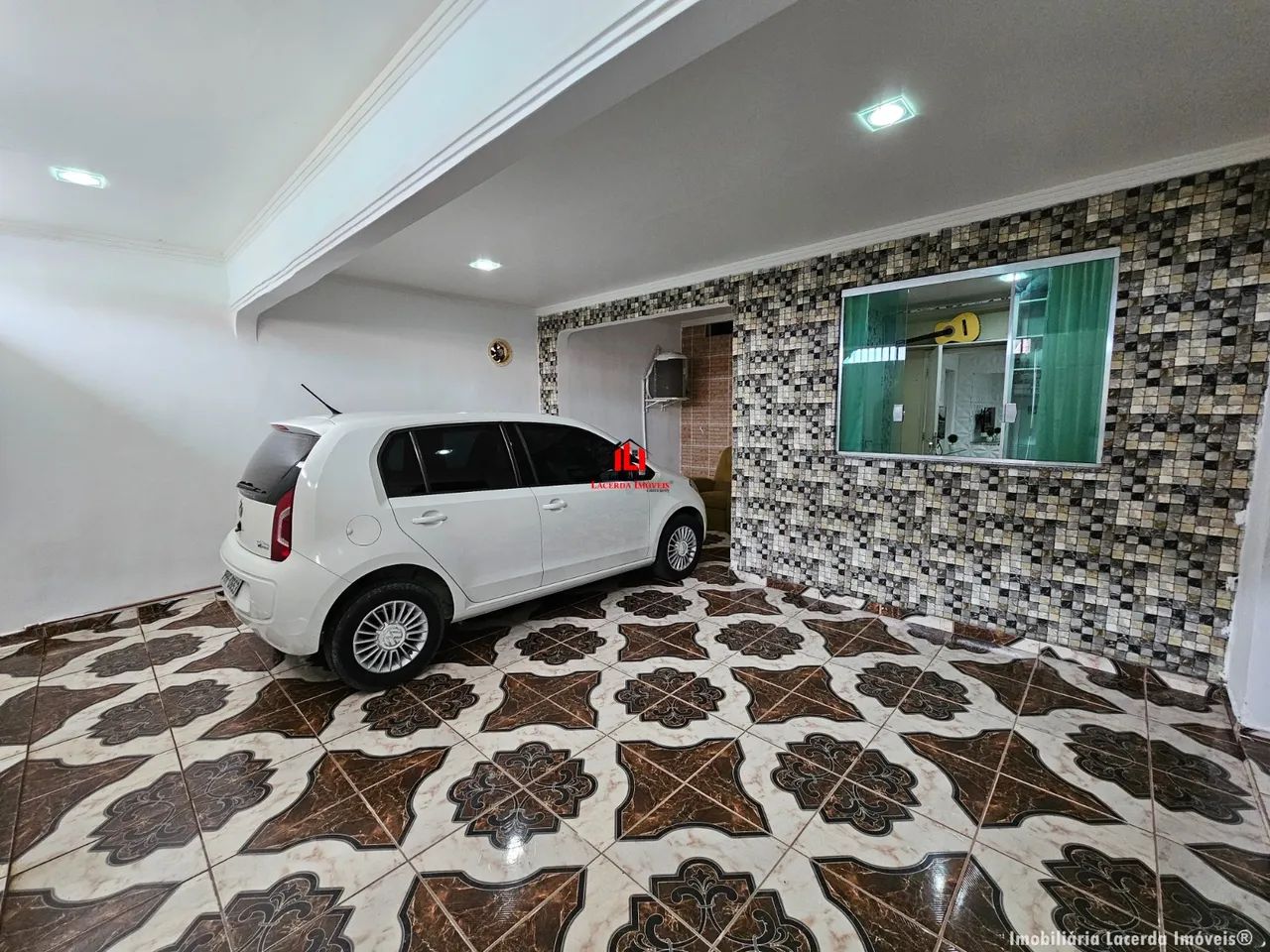 Casa na Cidade Nova 3 Qts (2 Suítes), Piscina + Churrasqueira 2 Vagas