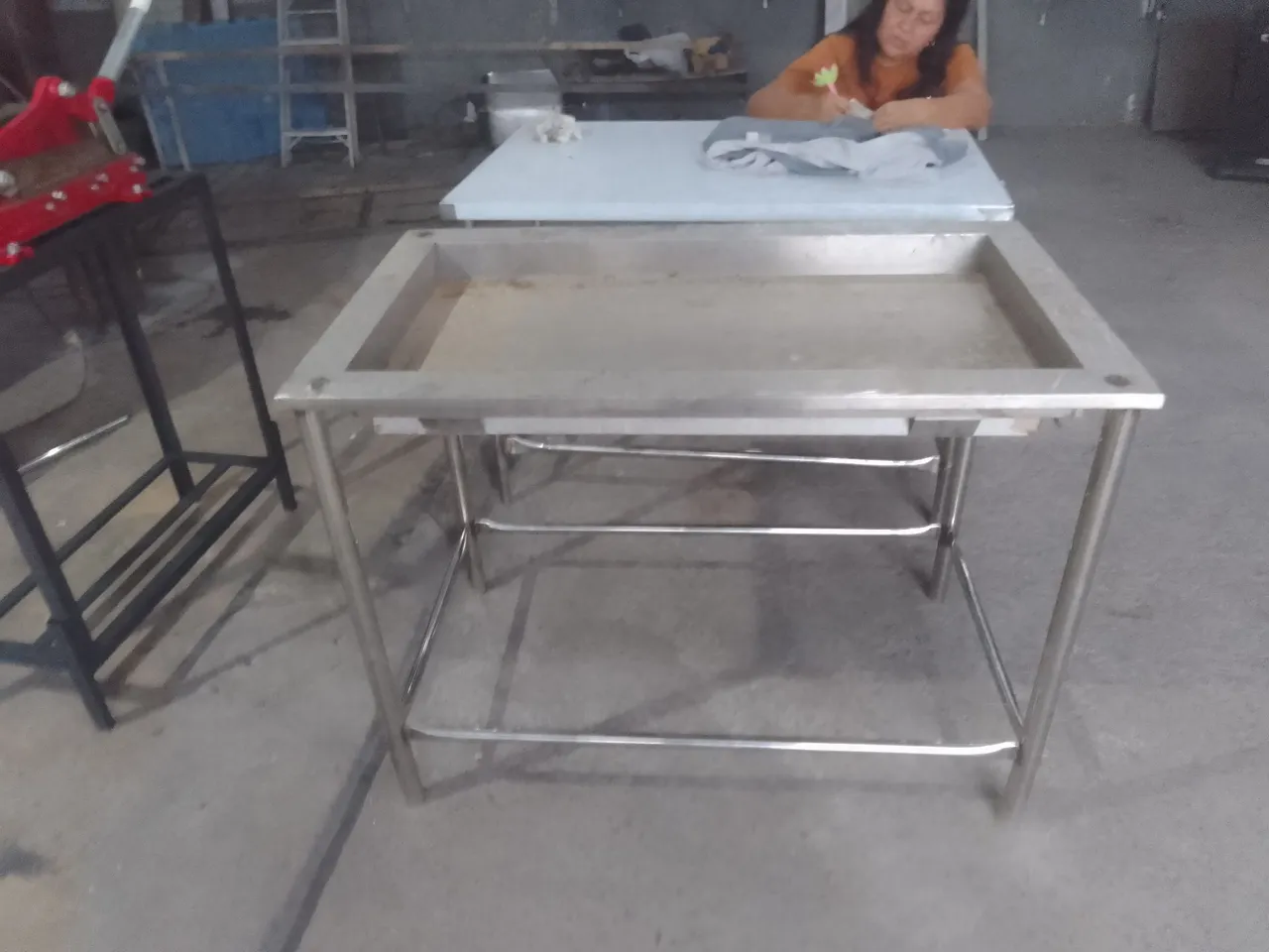 Mesa de aço inoxidável para cozinha industrial
