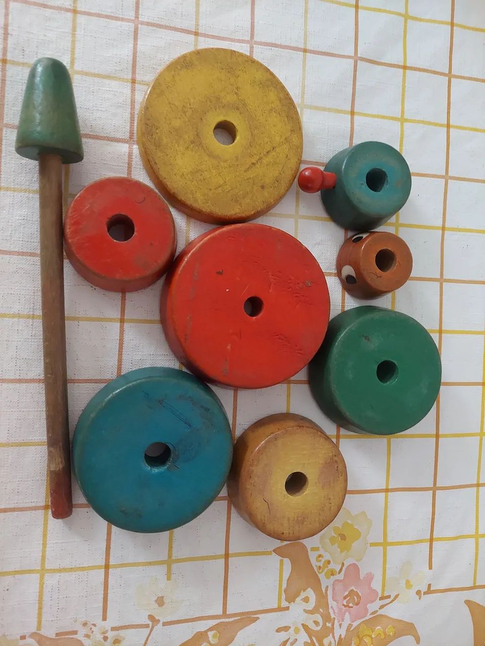 Boneco colorido para montar  - Foto 4