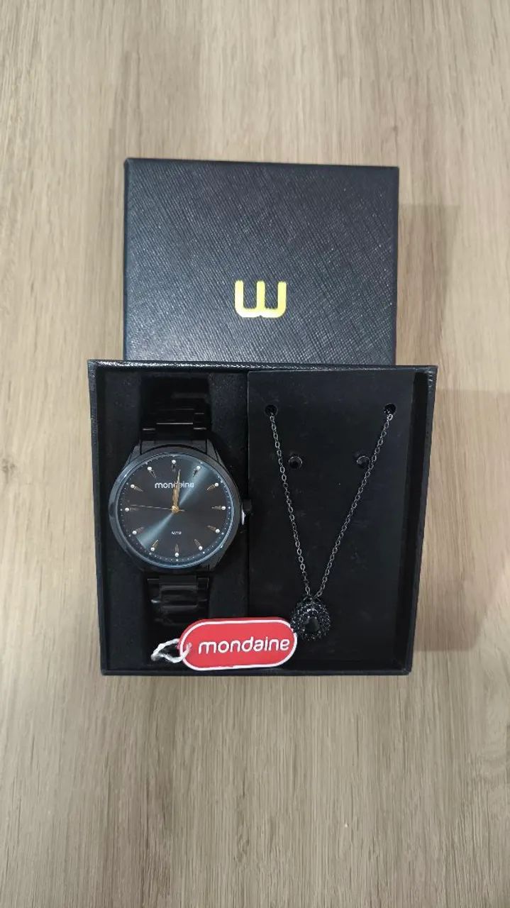 Relógio Mondaine + cordão