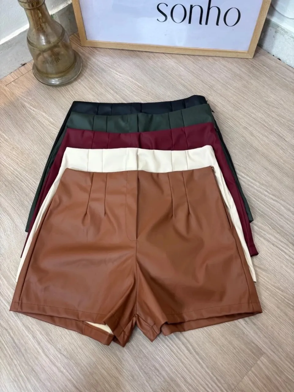 Short courinho fake