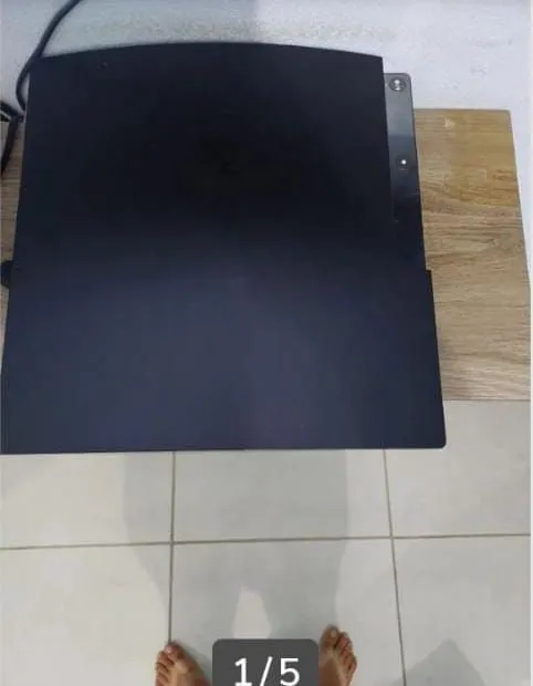 Playstation 3 Slim com controle