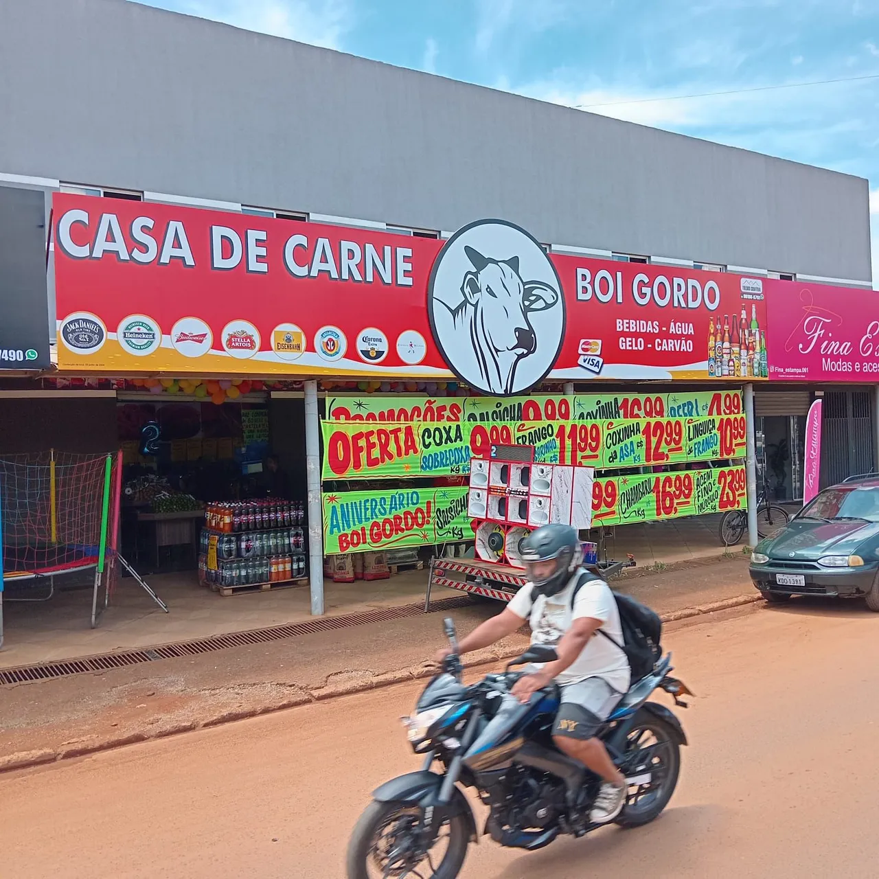 Vendo casa de carnes 