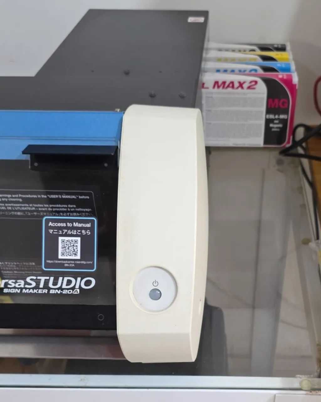 VersaSTUDIO BN-20A Impressora/cortadora jato de tinta de mesa - Foto 4