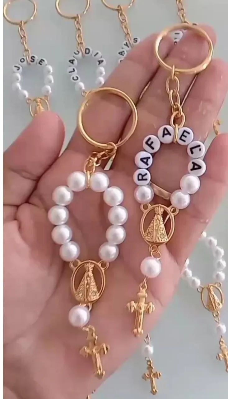 Chaveiros personalizados com nome,e a imagem que deseja entre outros  - Foto 5