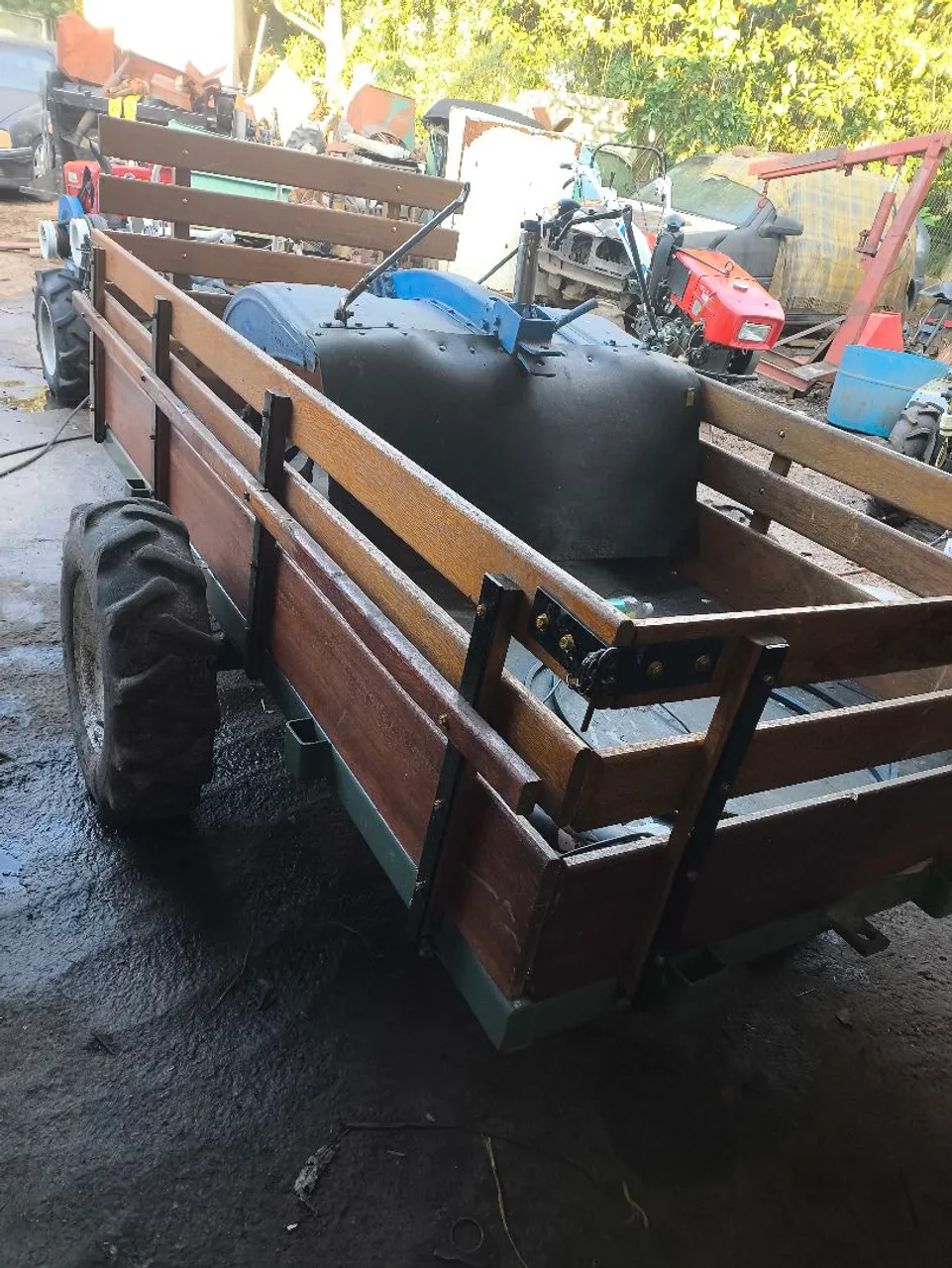 Careta tracionada moldemaq 4x4 com bloqueio