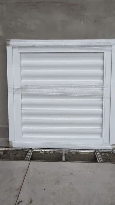 Porta Portinhola Alumínio 