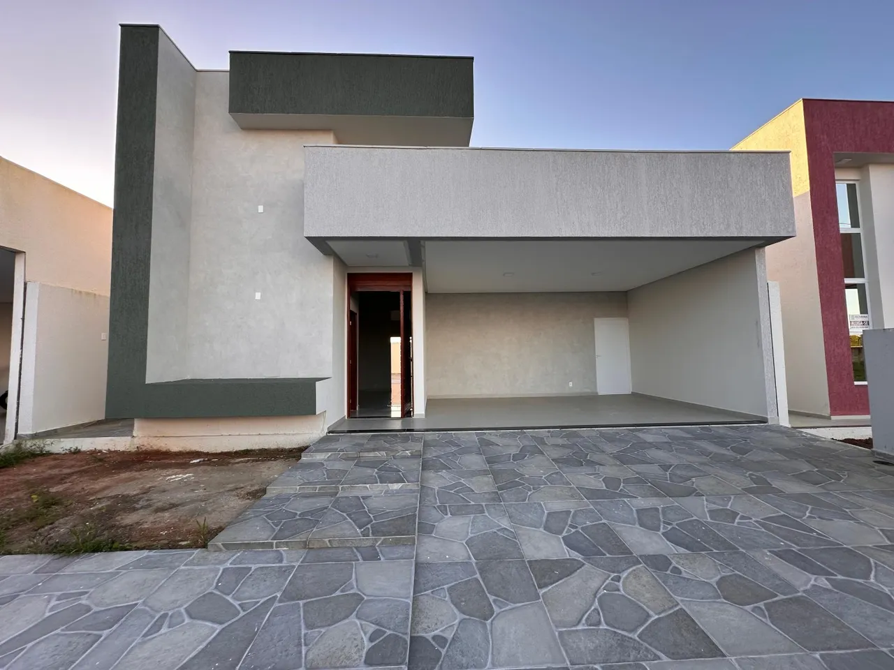 Casa para Locação em Arapiraca, Canafistula, 3 dormitórios, 1 suíte, 3 banheiros