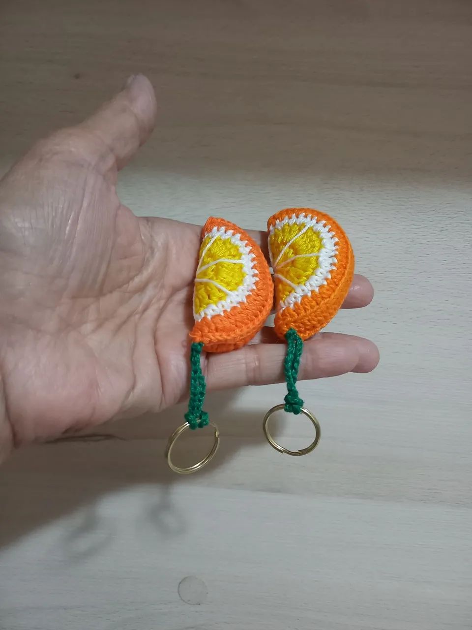 Chaveiro de Tricô Formato Laranja - Foto 2