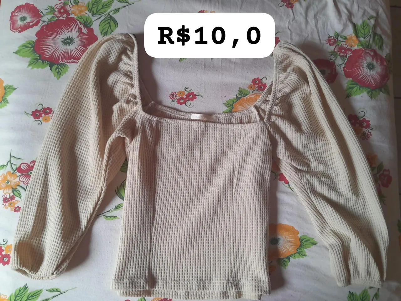 Blusa e cropped