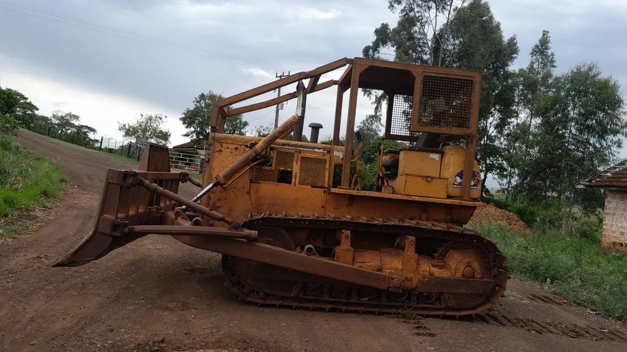 Trator esteira D50 Komatsu  - Foto 3