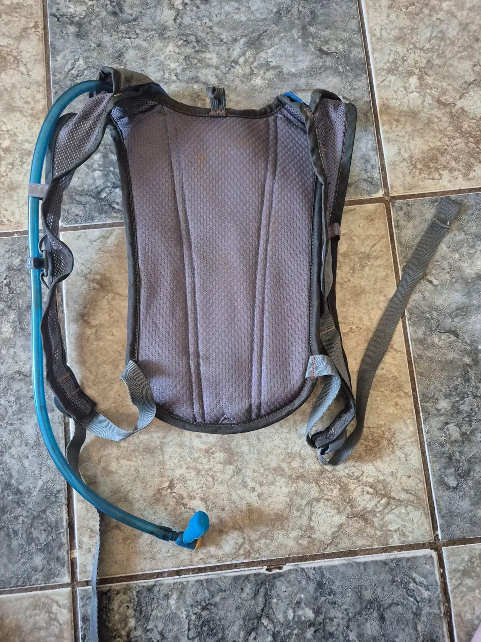 Mochila de Hidratação Camelbak - Foto 3
