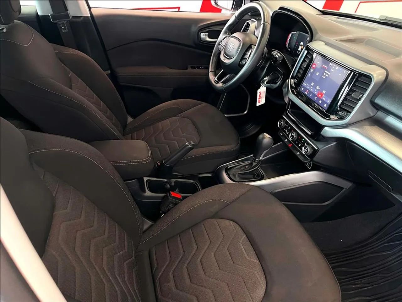 FIAT TORO 1.3 TURBO 270 FLEX FREEDOM AT6 - Foto 12