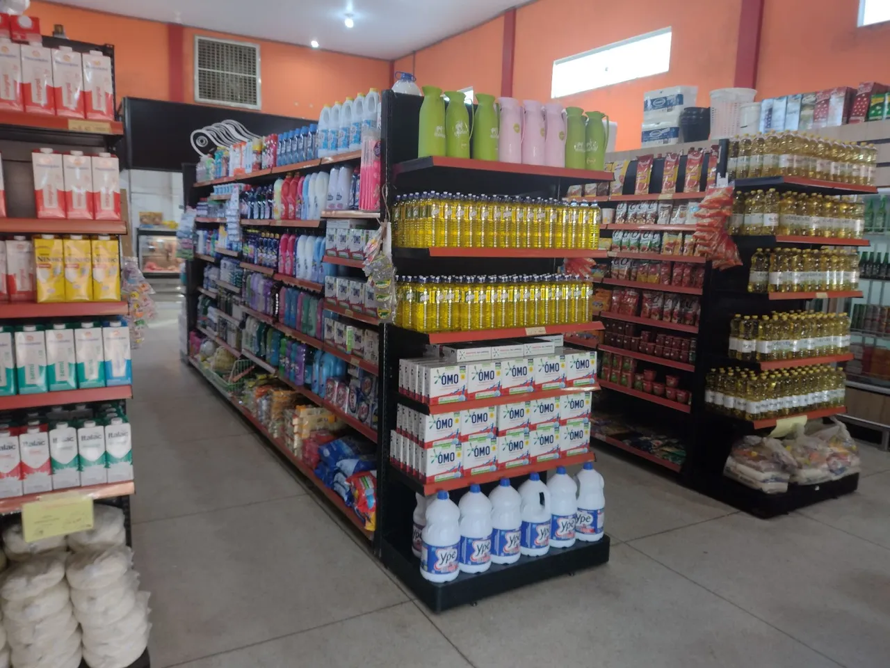 Supermercado a venda