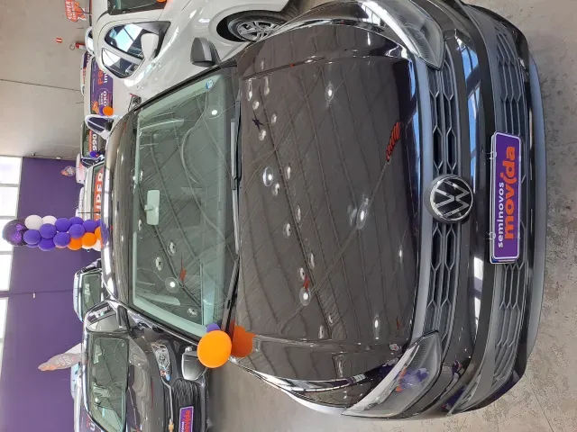 Volkswagen Polo Track 1.0 Flex 12V 5p