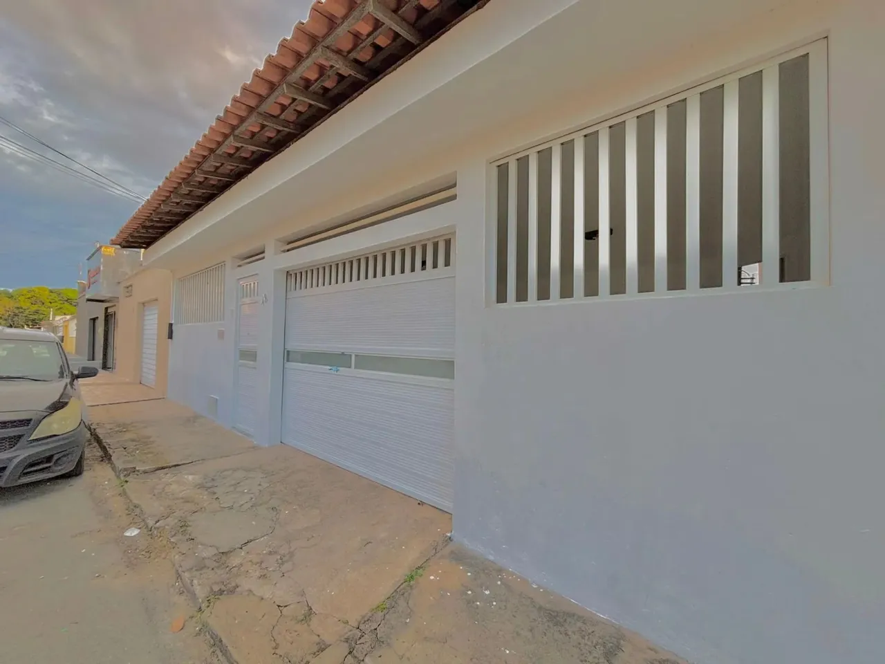 CASA A VENDA NO COHATRAC IV
