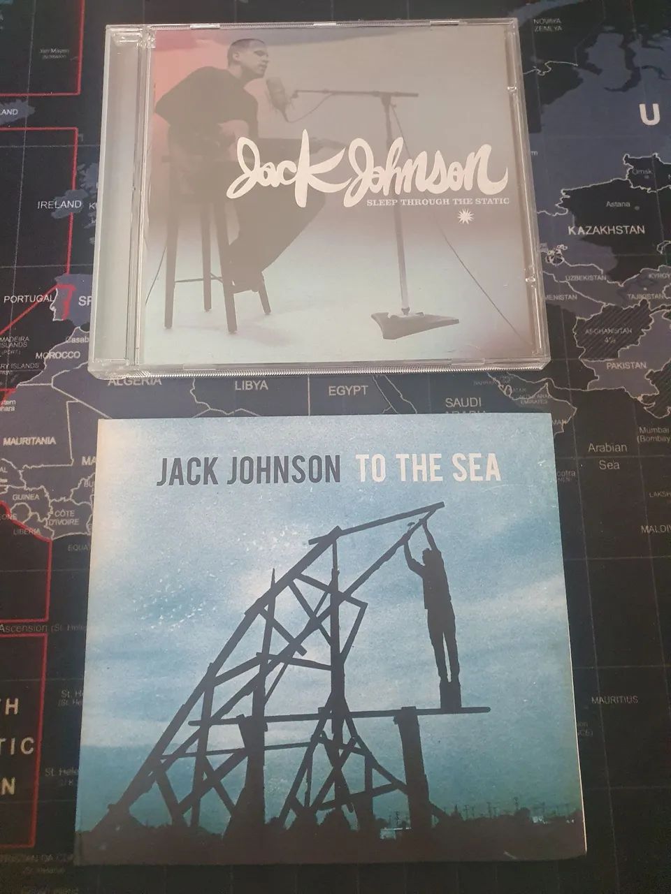 CDs Jack Johnson - Sleep Through The Static e To The Sea