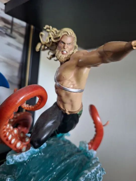 Aquaman iron studios liga da justiça dc - Foto 2