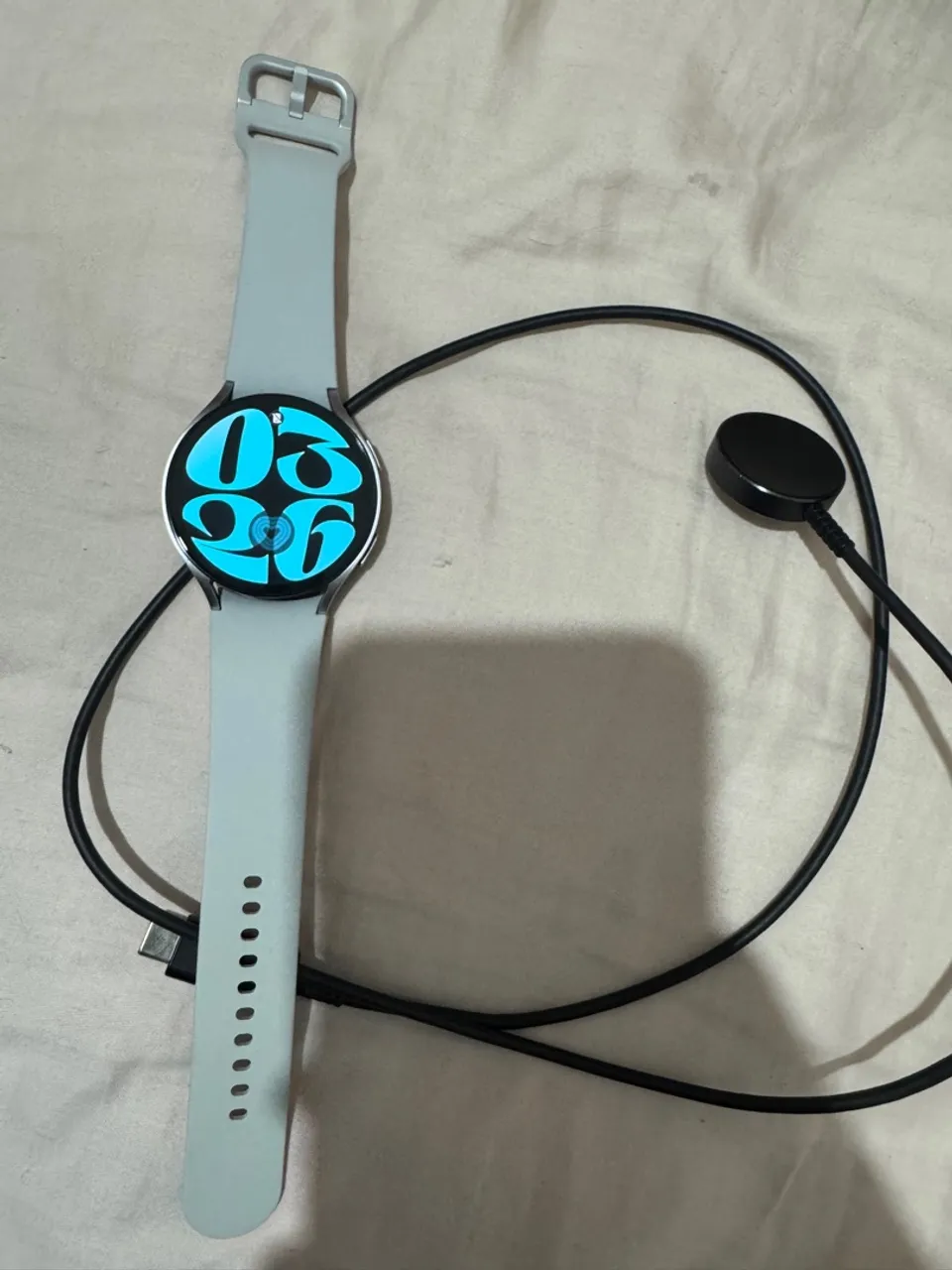 Galaxy watch 6 44 prata