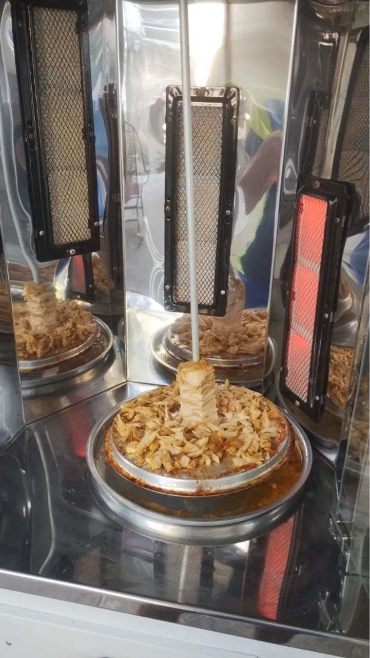 Dupla Máquina de Shawarma/Churrasco Giratório