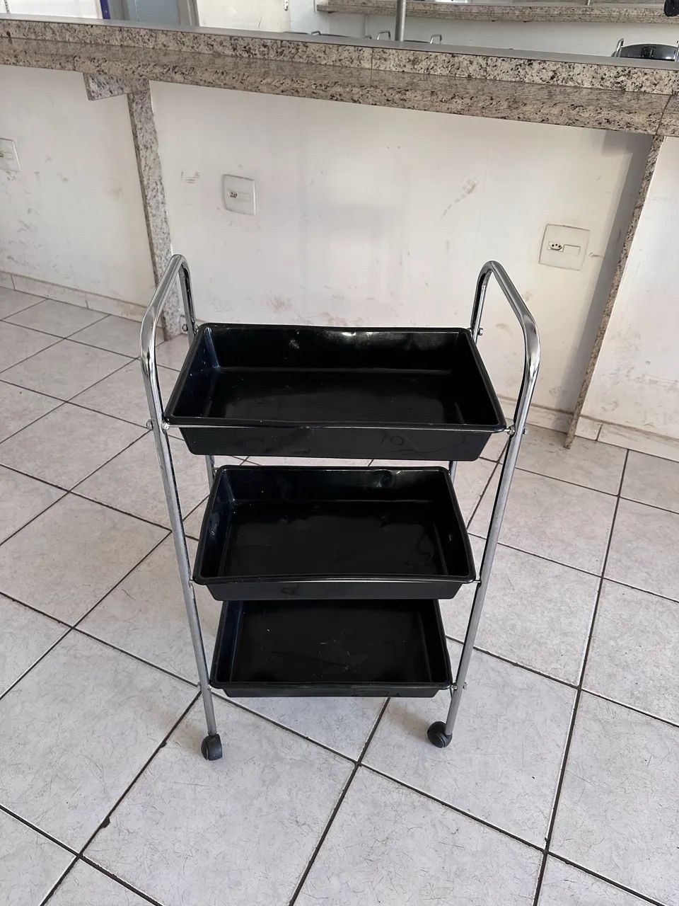Carrinho auxiliar  - Foto 2
