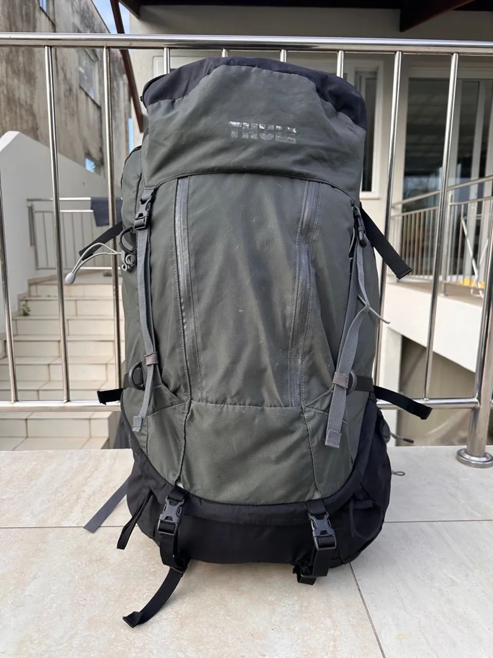 MOCHILA TRILHA THULE GUIDEPOST 88L  - Foto 5