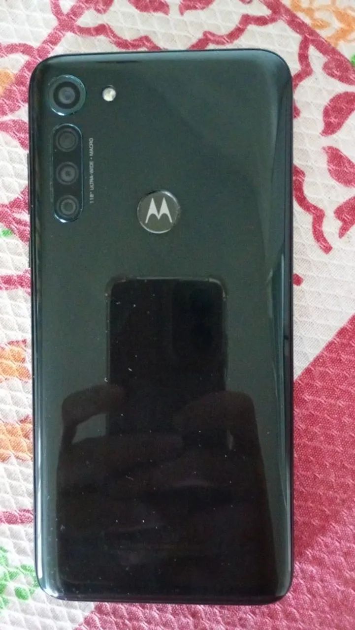 Moto g8 Power 