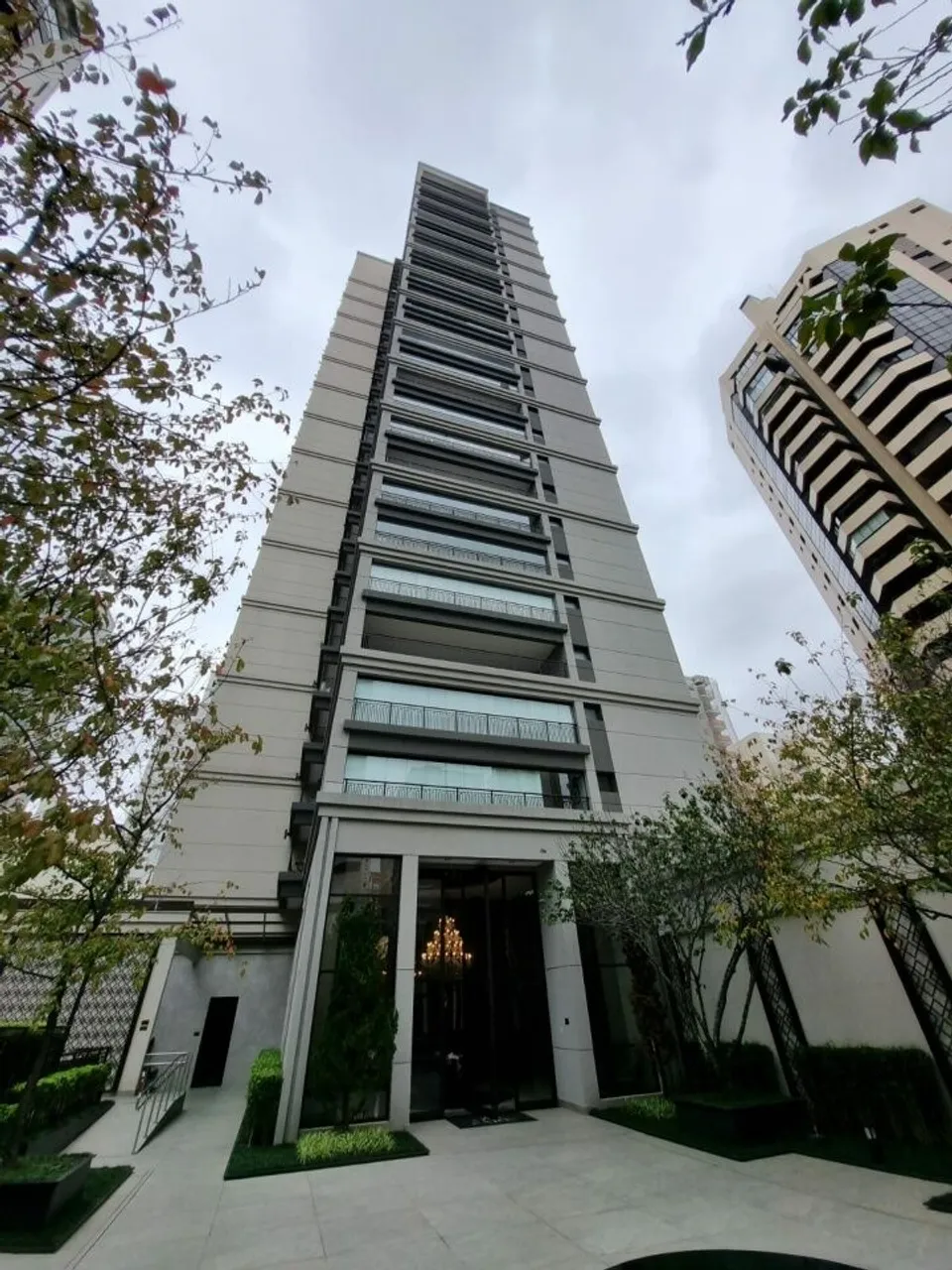 Studio para locação - R$ 2.000,00 á venda R$ 460.000,00 com 23m² em Perdizes - São Paulo.