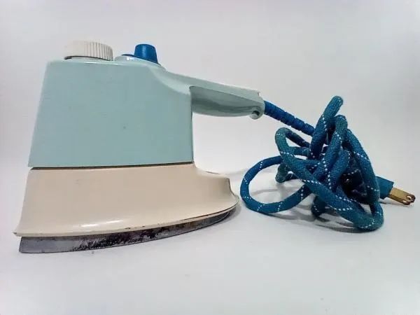 Ferro eletrico vintage Sunbeam  - Foto 4