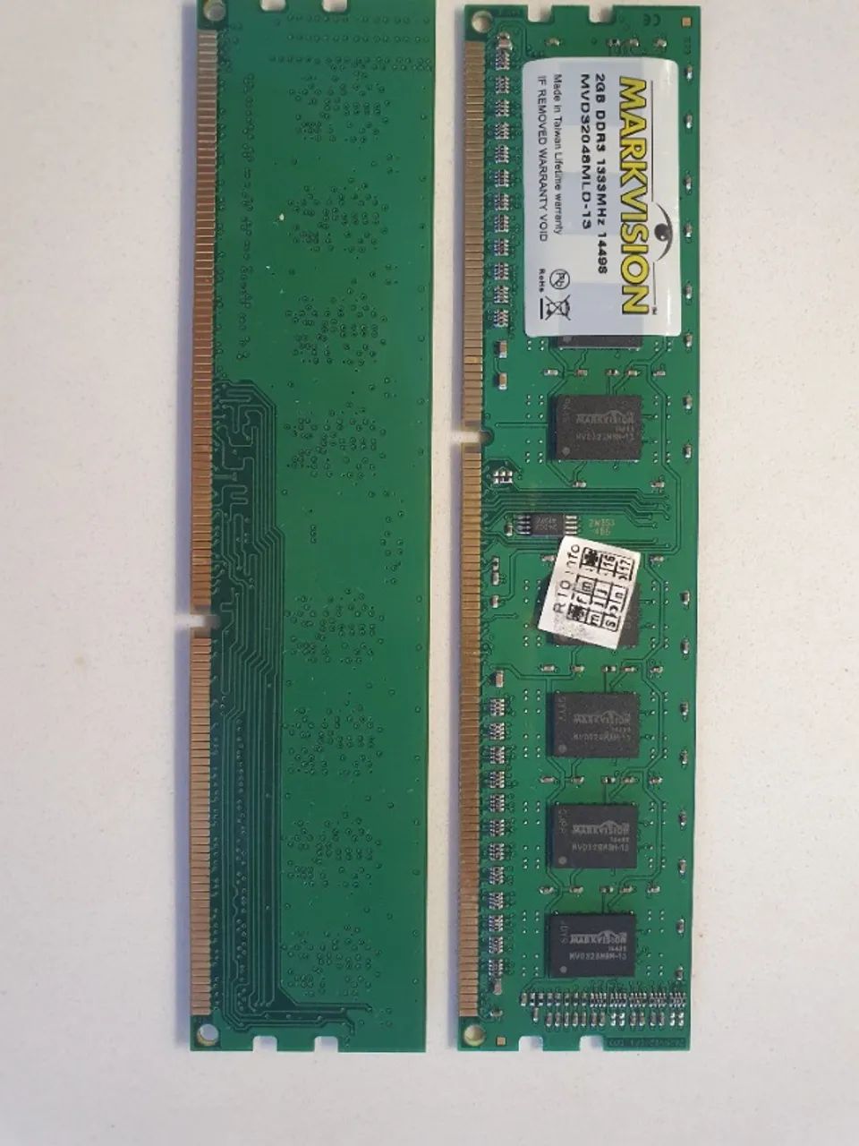 Duas Memórias Ram 2gb cada - Markvision Mvd32048mld-13
