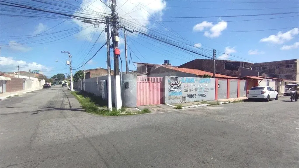 Terreno à venda em Jatiúca - AL