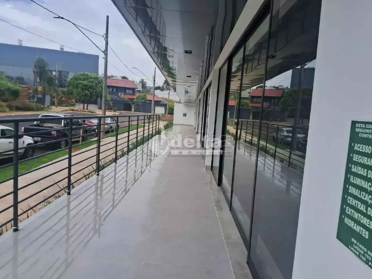 Sala disponível para locação no bairro Morada da Colina em Uberlândia-MG