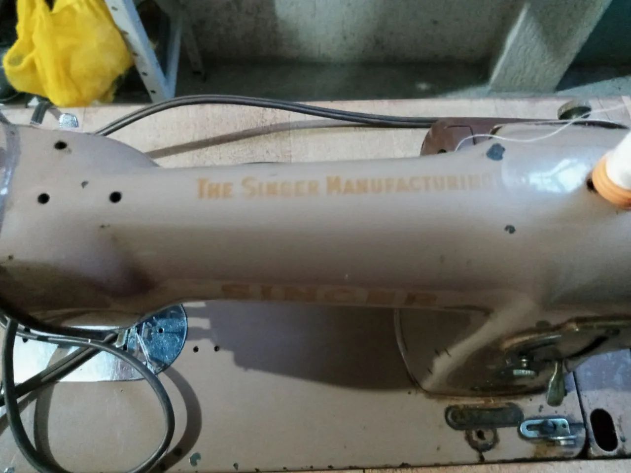 Máquina de Costura Singer - Foto 4